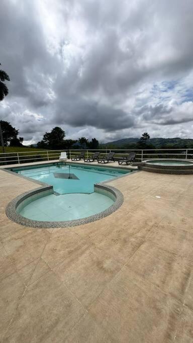 Villa Finca Con Vistas Al Lago Calima Exterior foto